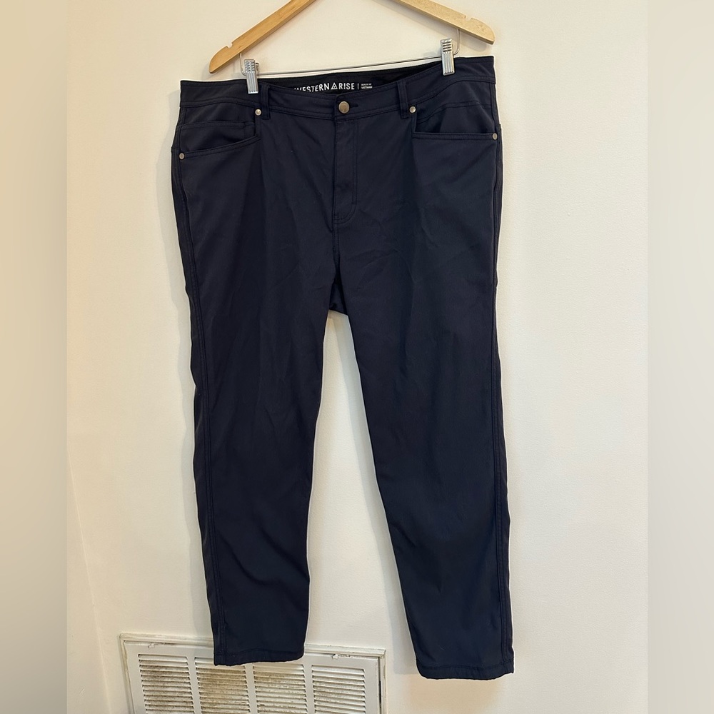 Western rise pants men’s size 40